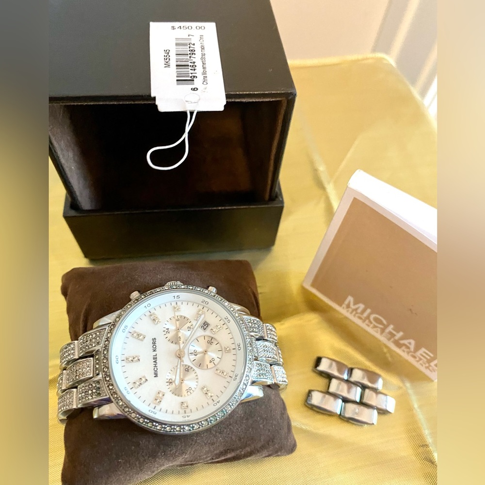 Authentic Michael Kors Watch. Some Missing Stones… - image 5